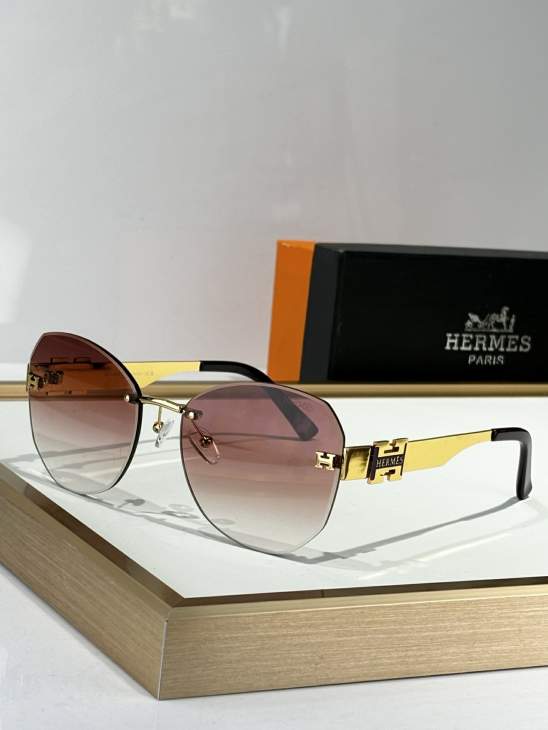 Picture of Hermes Sunglasses _SKUfw77838514fw